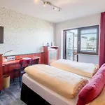 Western Wuerzburg-sued Hotel