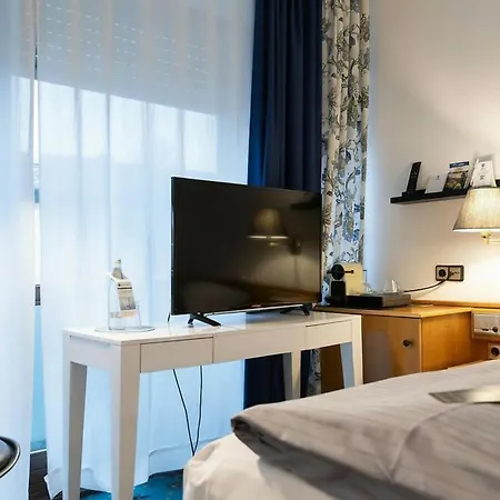 Hotel Western Würzburg-süd 3*