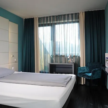Western Wuerzburg-sued 3*
