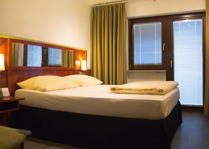 Western Wuerzburg-sued 3* Würzburg